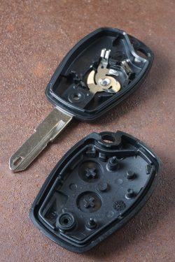 Schlüssel Gehäuse Renault Karte 4 Tasten Schlüsselkarte – A.B.M.  Autoschlüssel